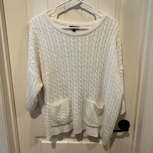 Short sleeve oversized cream sweater